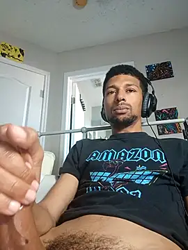 BigPrettyDick777 online show from February 2, 9:25 pm