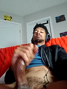 BigPrettyDick777 online show from January 15, 2:20 pm