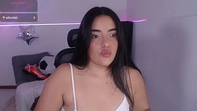 Snapshot of xambar_22x chatting on July 7, 3:53 am xambar 22x online show from July 7, 3:53 am