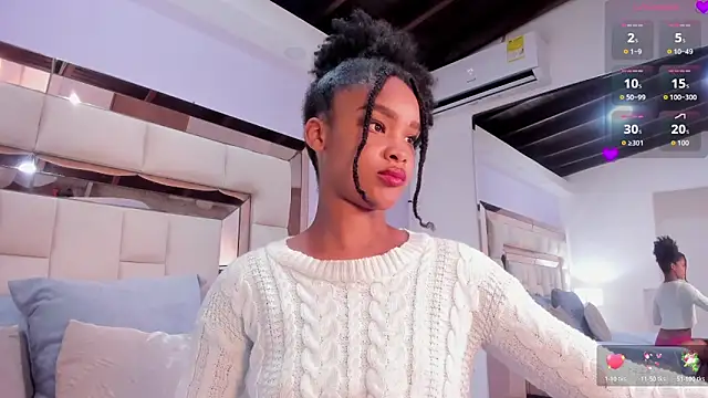 karolebonyy online show from November 12, 5:28 pm