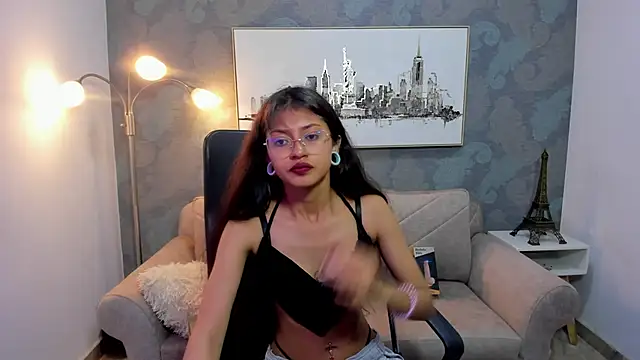 Noa clk online show from April 9, 4:47 am