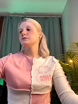 ShineJoan online show from November 14, 9:51 pm