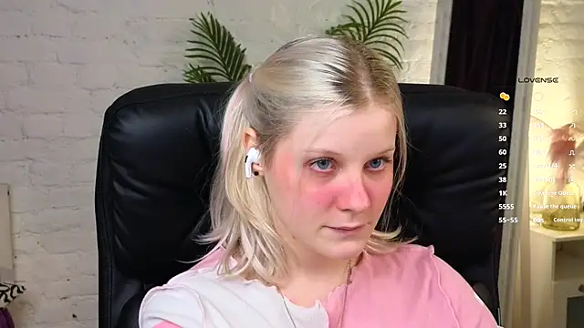 ShineJoan online show from November 16, 10:02 pm