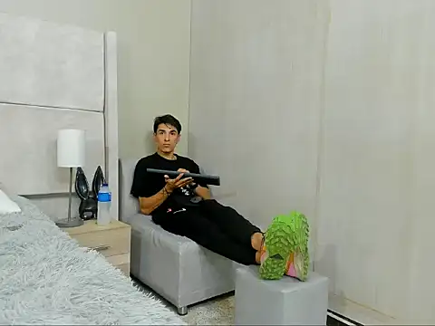 Snapshot of jupiter_333 chatting on December 3, 5:01 pm jupiter 333 online show from December 3, 5:01 pm