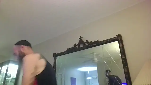 Snapshot of KosherCo313 chatting on November 22, 3:38 am KosherCo313 online show from November 22, 3:38 am