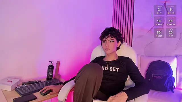 DannysaStar  online show from December 22, 11:16 pm