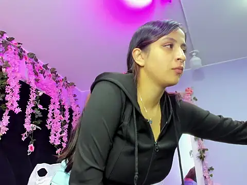 Gabyy Cooper  online show from March 29, 1:51 am