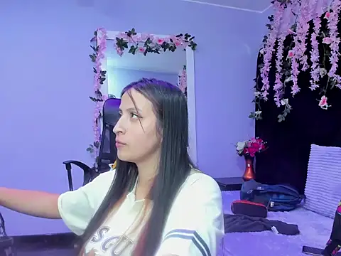 Gabyy Cooper  online show from December 3, 12:23 am