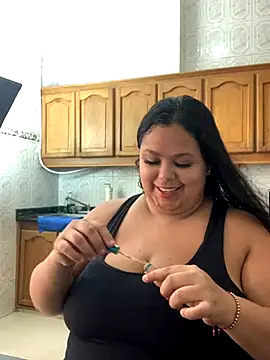 Snapshot of jasminboobs_ chatting on November 27, 12:27 pm jasminboobs online show from November 27, 12:27 pm