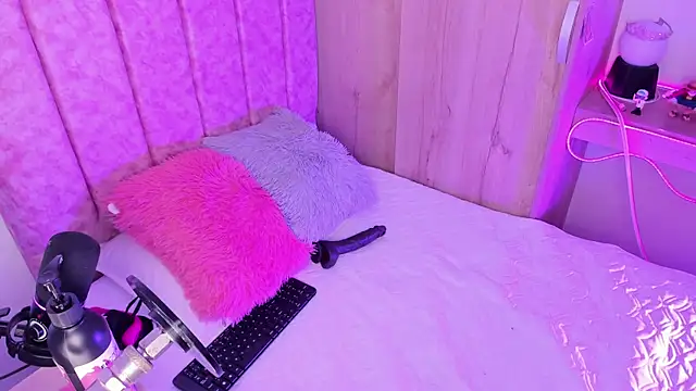 Snapshot of laana_foxx chatting on July 10, 11:16 pm laana foxx online show from July 10, 11:16 pm