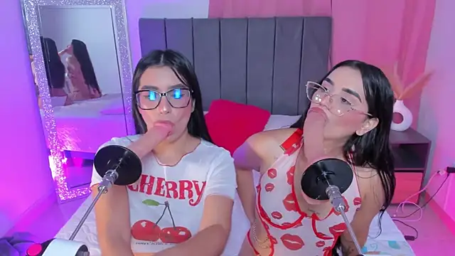 Snapshot of laana_foxx chatting on December 14, 3:02 am laana foxx online show from December 14, 3:02 am