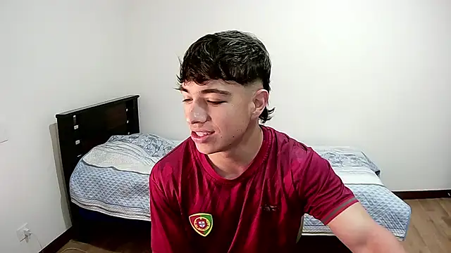 Snapshot of JUSTIN_JHONS chatting on November 7, 3:44 am JUSTIN JHONS online show from November 7, 3:44 am