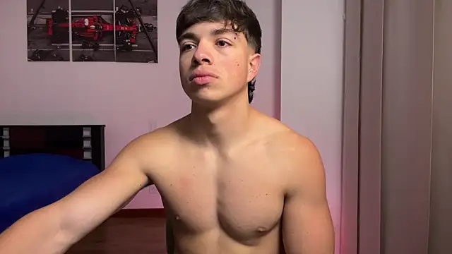 Snapshot of JUSTIN_JHONS chatting on November 24, 1:49 am JUSTIN JHONS online show from November 24, 1:49 am