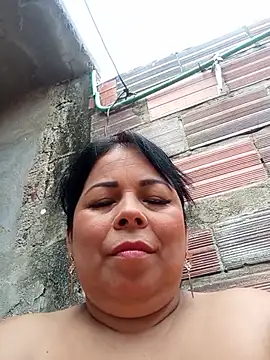 Snapshot of mother2-divorced chatting on July 6, 1:40 pm mother2-divorced online show from July 6, 1:40 pm