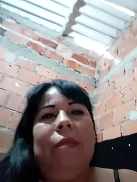 Snapshot of mother2-divorced chatting on October 30, 1:42 pm mother2-divorced online show from October 30, 1:42 pm