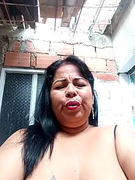 Snapshot of mother2-divorced chatting on December 3, 1:32 pm mother2-divorced online show from December 3, 1:32 pm