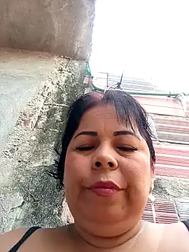 Snapshot of mother2-divorced chatting on June 13, 1:31 pm mother2-divorced online show from June 13, 1:31 pm