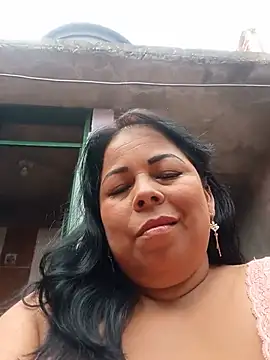 Snapshot of mother2-divorced chatting on July 4, 1:48 pm mother2-divorced online show from July 4, 1:48 pm