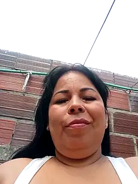 mother2-divorced online show from May 13, 1:40 pm