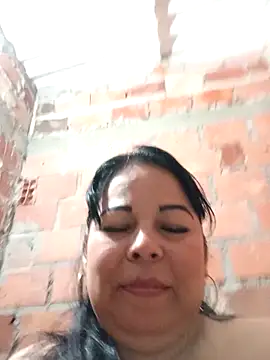 Snapshot of mother2-divorced chatting on December 4, 12:59 pm mother2-divorced online show from December 4, 12:59 pm