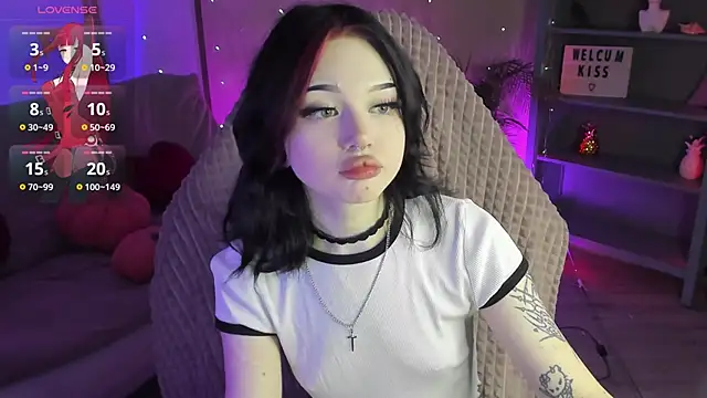 Emma Kirks online show from May 21, 12:57 pm