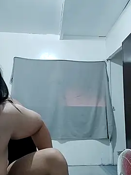 honeykoh online show from June 19, 2:28 am