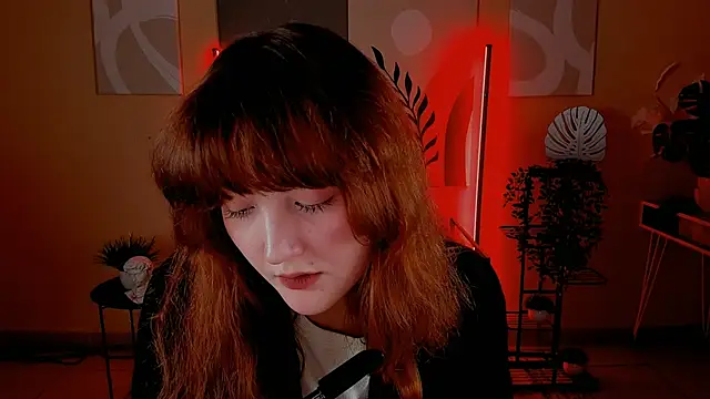 Snapshot of CiriceFreeman chatting on October 30, 7:39 am CiriceFreeman online show from October 30, 7:39 am