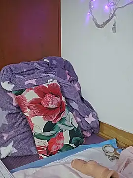 Kitty Kalifa online show from March 8, 12:49 am