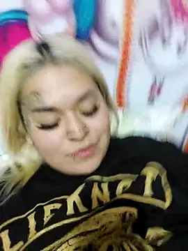 Snapshot of badgirlxxxxxx chatting on January 14, 7:56 am badgirlxxxxxx online show from January 14, 7:56 am