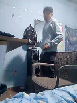 Snapshot of 666Daemon666 chatting on November 18, 6:50 am 666Daemon666 online show from November 18, 6:50 am