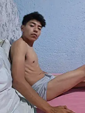 Snapshot of 666Daemon666 chatting on March 22, 5:21 am 666Daemon666 online show from March 22, 5:21 am