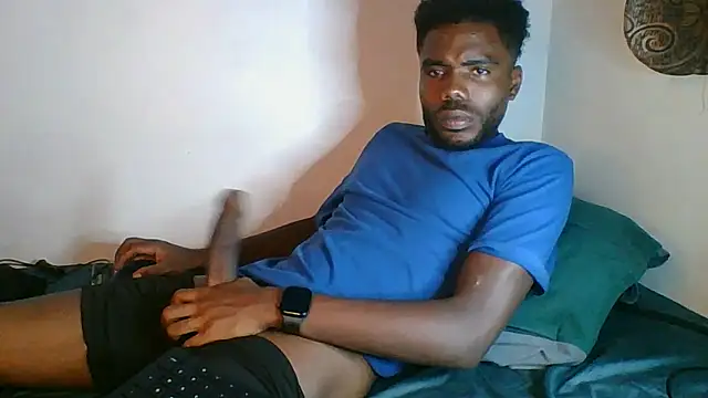 Snapshot of Suamyst_25 chatting on June 23, 6:11 am Suamyst 25 online show from June 23, 6:11 am