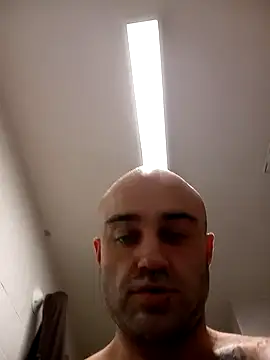 BulbasaurIsmettv online show from December 4, 8:57 am