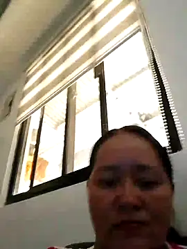 Snapshot of Crazy_little_thin4uxx chatting on October 22, 7:08 am Crazy little thin4uxx online show from October 22, 7:08 am