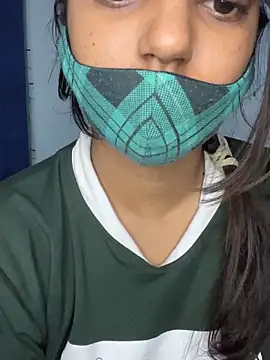 Cute Marina online show from December 19, 5:21 am