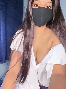 Cute Marina online show from February 5, 6:15 pm