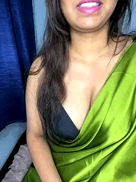 Cute Marina online show from December 18, 5:56 am