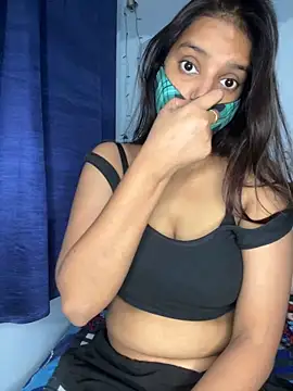 Snapshot of Cute_Marina chatting on November 4, 7:23 am Cute Marina online show from November 4, 7:23 am