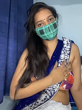 Snapshot of Cute_Marina chatting on November 7, 6:07 am Cute Marina online show from November 7, 6:07 am