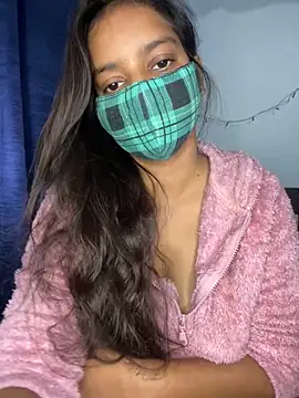 Snapshot of Cute_Marina chatting on November 15, 4:27 am Cute Marina online show from November 15, 4:27 am