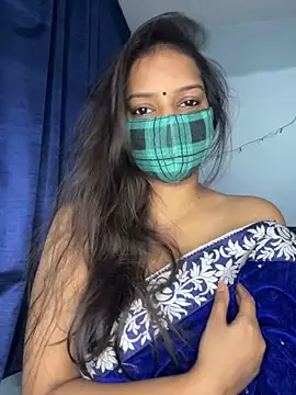 Snapshot of Cute_Marina chatting on December 3, 5:52 am Cute Marina online show from December 3, 5:52 am