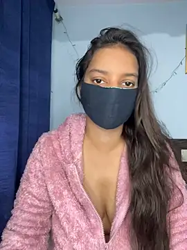 Snapshot of Cute_Marina chatting on November 11, 5:24 am Cute Marina online show from November 11, 5:24 am