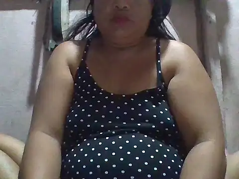 Snapshot of xxmysweetpinayy69 chatting on November 23, 6:40 pm xxmysweetpinayy69 online show from November 23, 6:40 pm