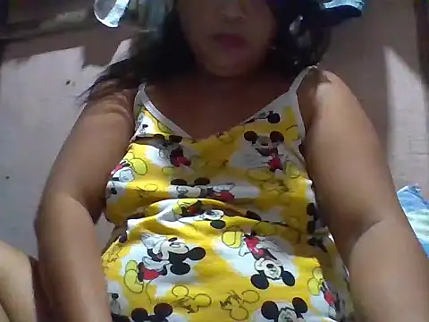 Snapshot of xxmysweetpinayy69 chatting on November 6, 9:19 pm xxmysweetpinayy69 online show from November 6, 9:19 pm