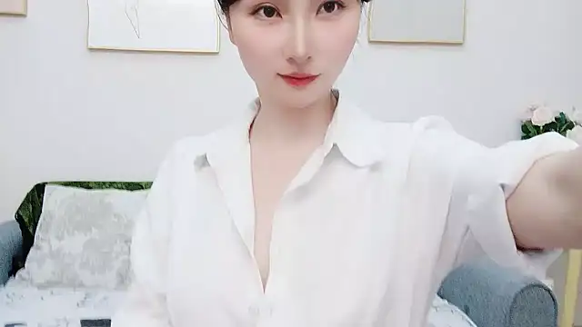 Snapshot of yuyan3929 chatting on June 27, 12:22 pm yuyan3929 online show from June 27, 12:22 pm
