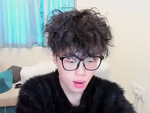 L1kuto online show from November 5, 5:43 am