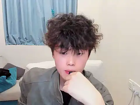 L1kuto online show from November 16, 11:15 am