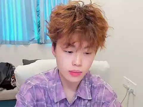 L1kuto online show from November 2, 12:59 am