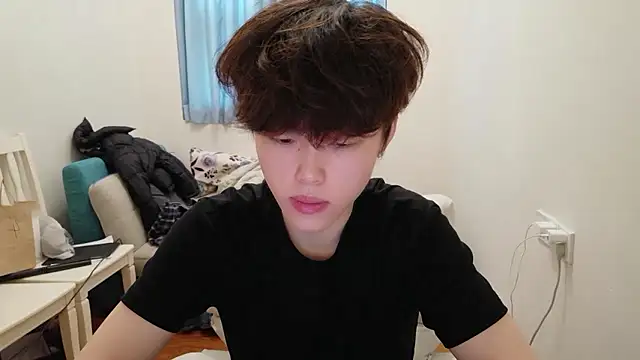 L1kuto online show from February 26, 6:35 am