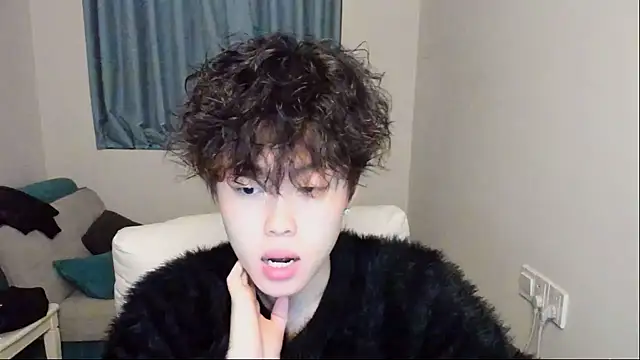 L1kuto online show from November 24, 11:54 am